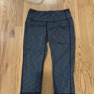 Woman’s athleta capris